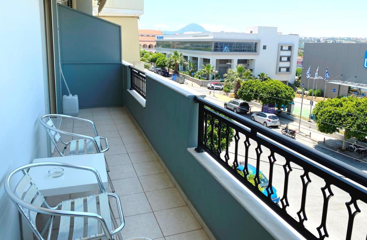 A Niko'S Place Heraklion  Exterior photo